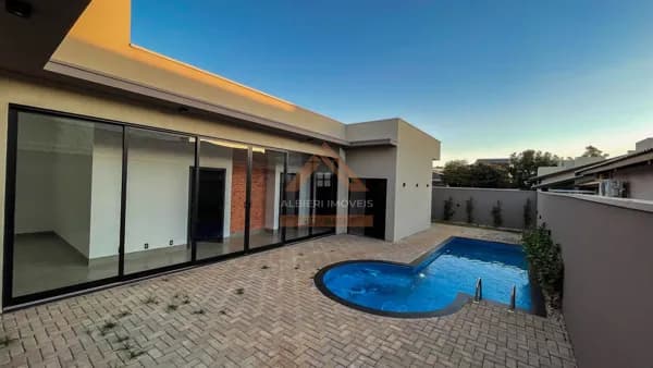 Casa de Condomínio em Araraquara - Jardim Salto Grande