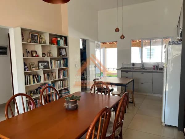 Casa Padrão à venda no Residencial Ravena - Araraquara