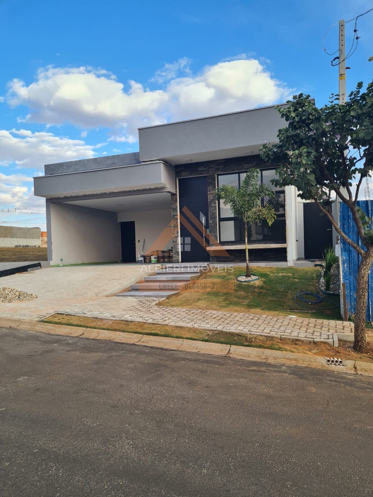 Casa à venda no condomínio Residencial Volpi - Araraquara-SP