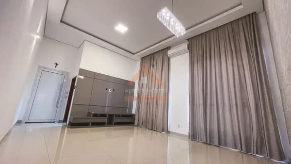 Casa Alto Padrão à venda no Portal das Tipuanas