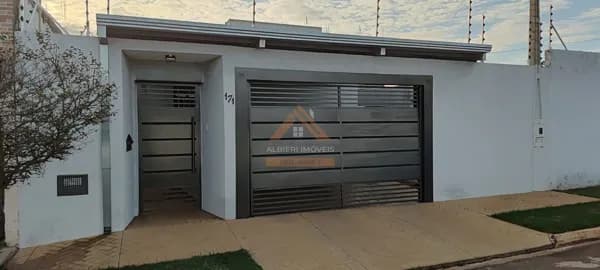 Casa Padrão à venda no Jd, Jatobá - Araraquara SP