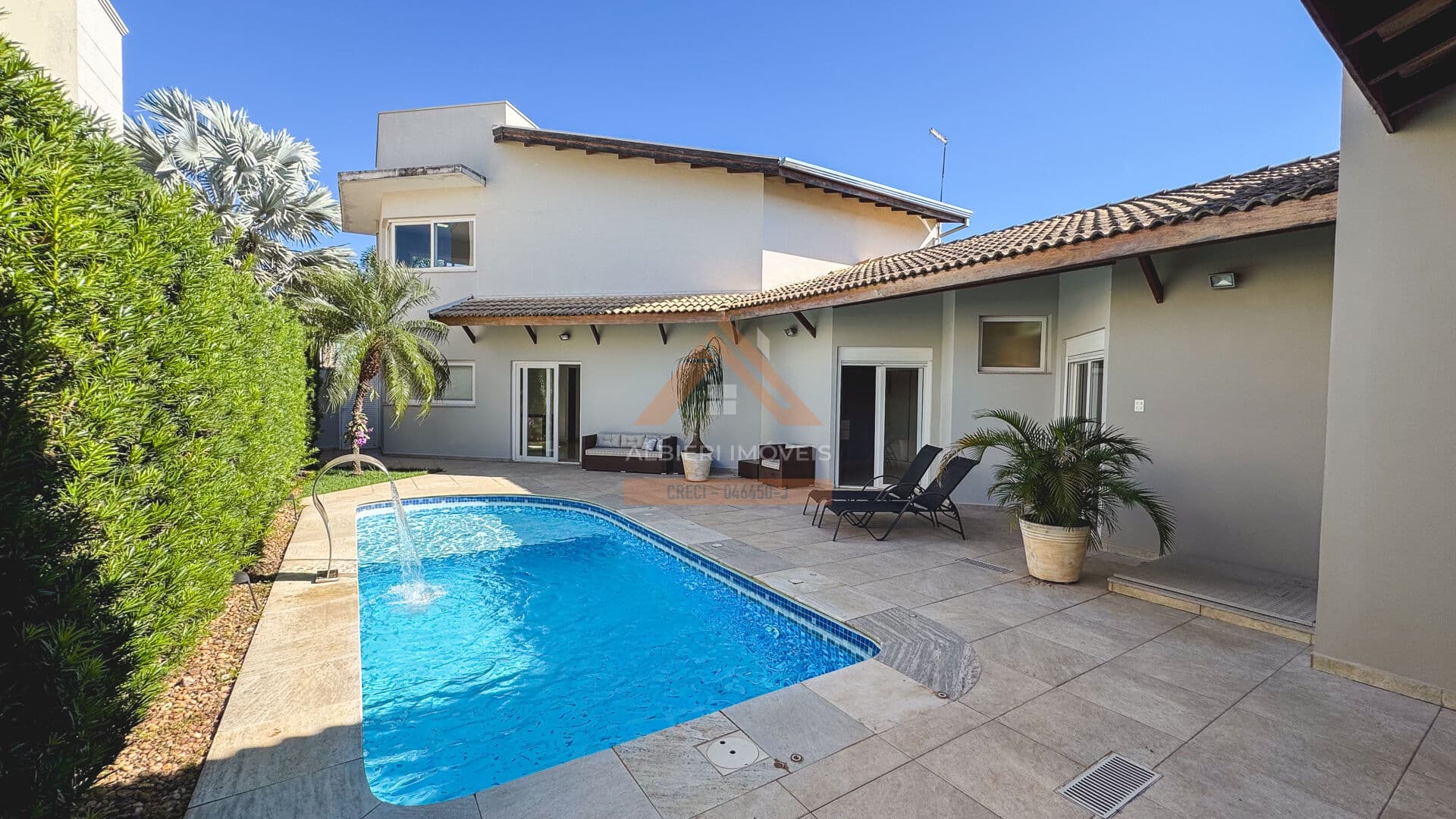 Sobrado alto padrão à venda no Condomínio Residencial Bounganville - Araraquara-SP