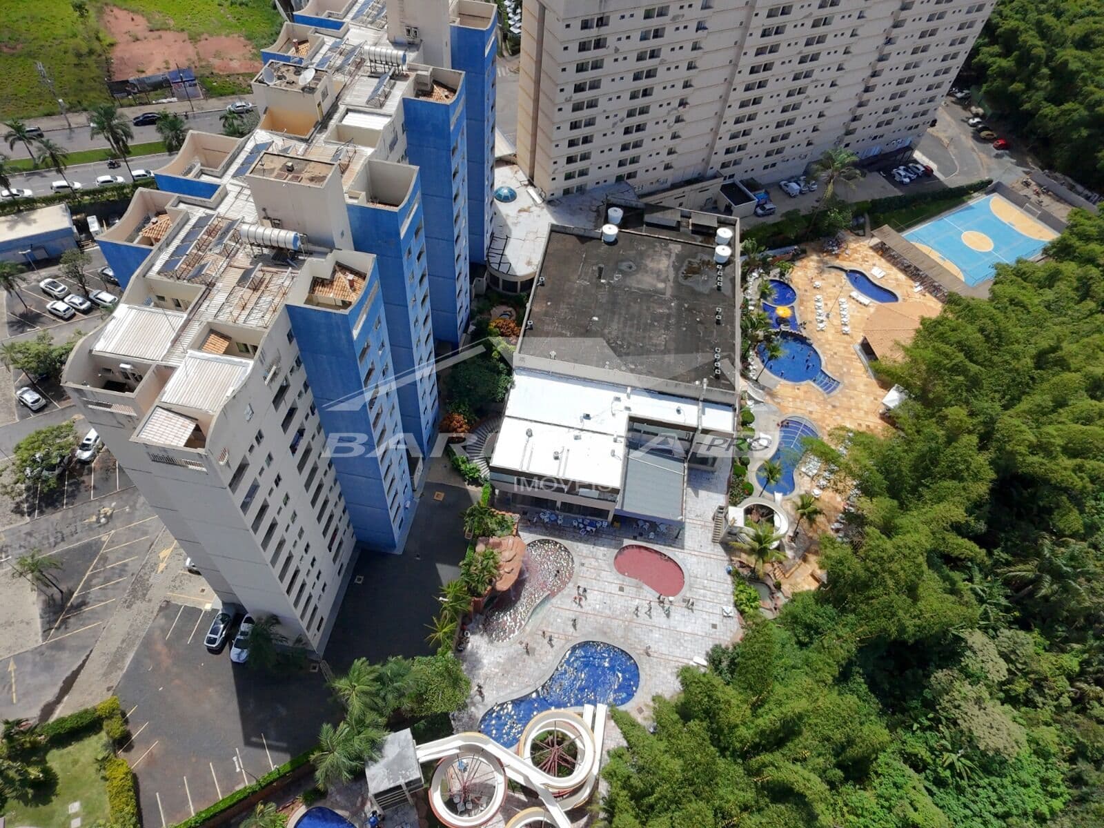Apartamento flat com 1 quarto á venda no Golden Dolphin Express