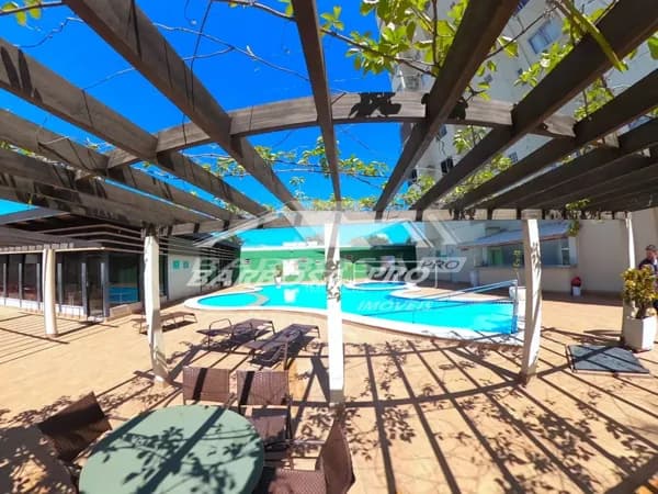 Apartamento 2 quartos sendo uma suite com piscinas termais