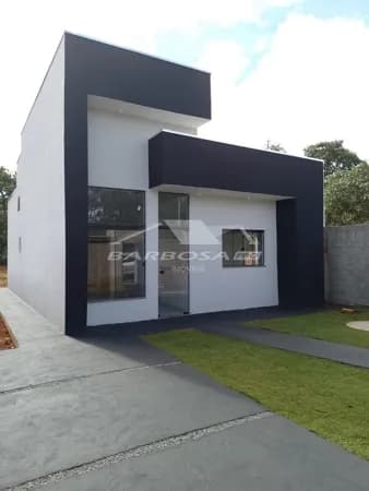 Casa com 3 quartos á venda no Setor Mansões das Águas Quentes