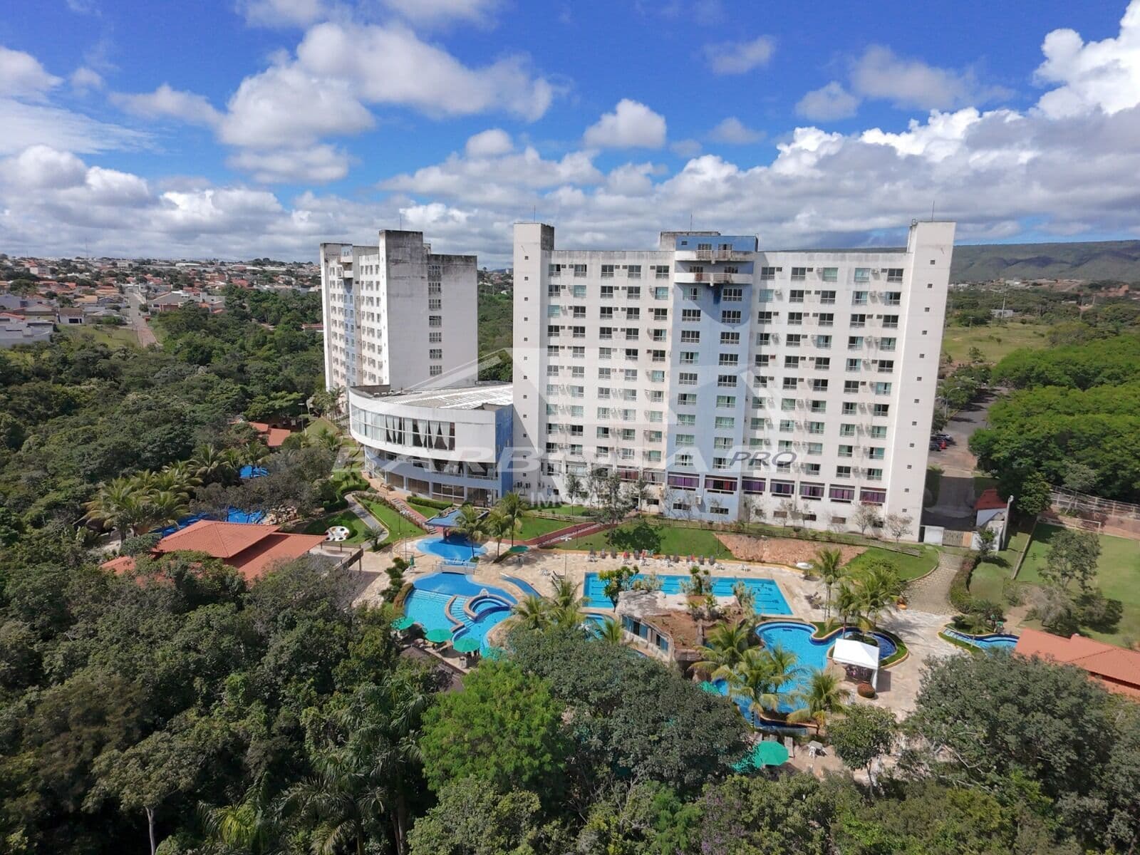 Apartamento à Venda em Resort completo – Caldas Novas
