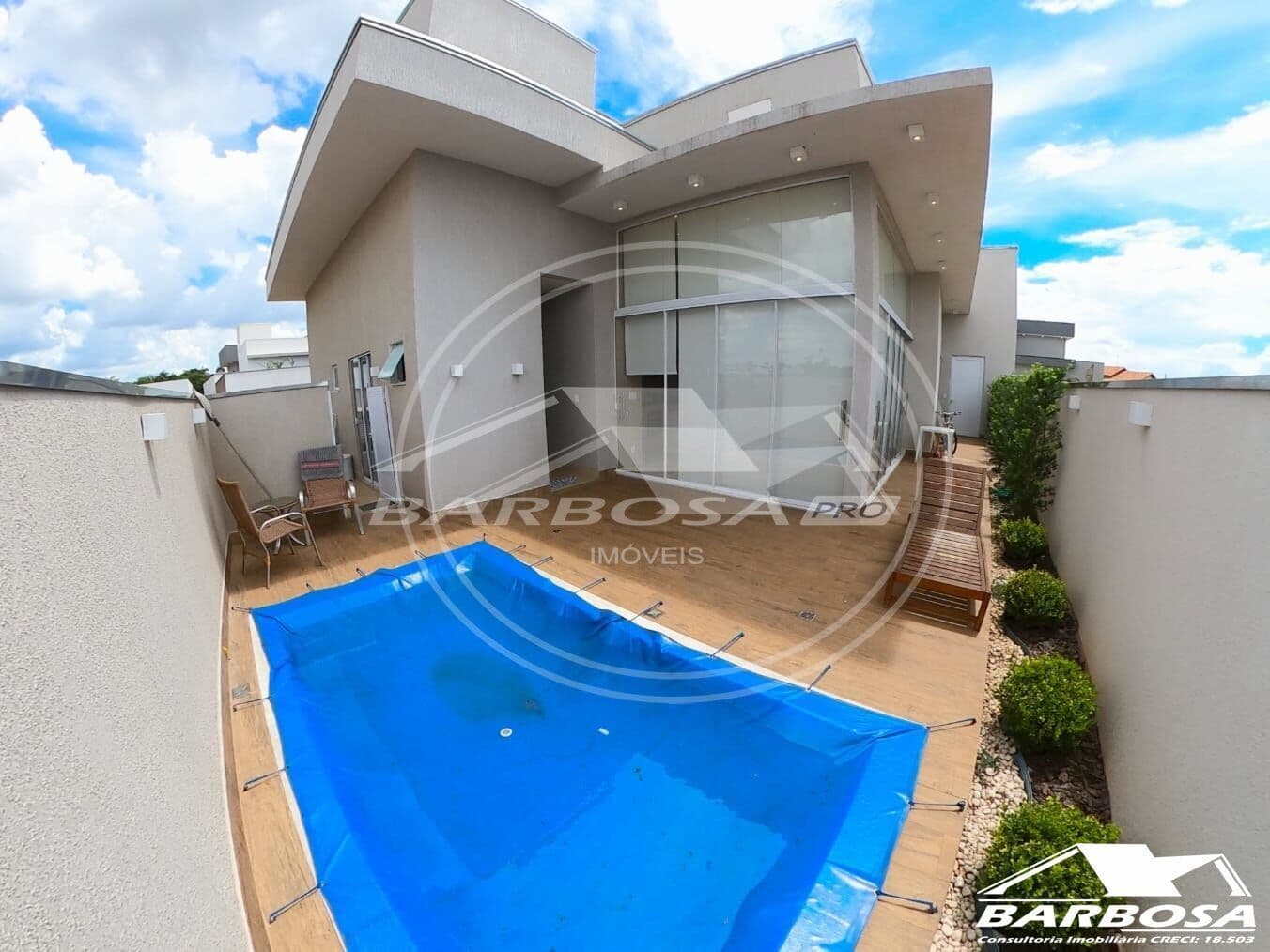 Casa Alto Padrão com 3 suites amplas à venda no Del Fiore em Caldas Novas