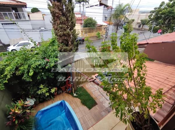Sobrado à venda no bairro Itanhangá I, Caldas Novas/GO
