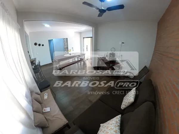 Casa 3 quartos com área gourmet e edícula para venda em Caldas Novas