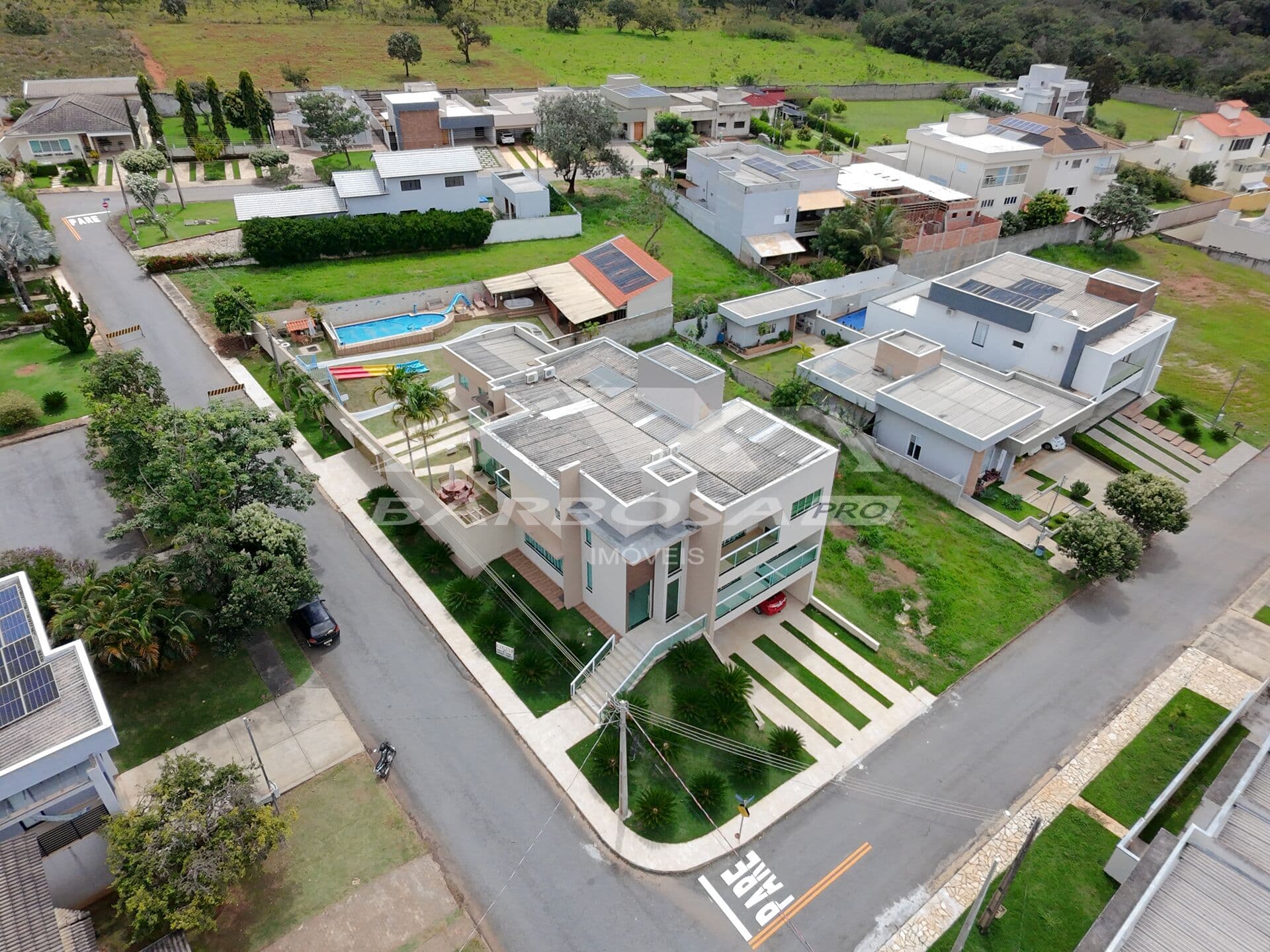 Casa sobrado com 7 suites á venda no Aldeias das termas - Caldas Novas