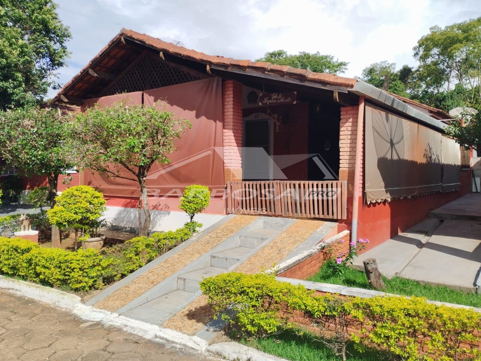 Chalé à venda no Setor Mansões próximo ao centro de Caldas Novas