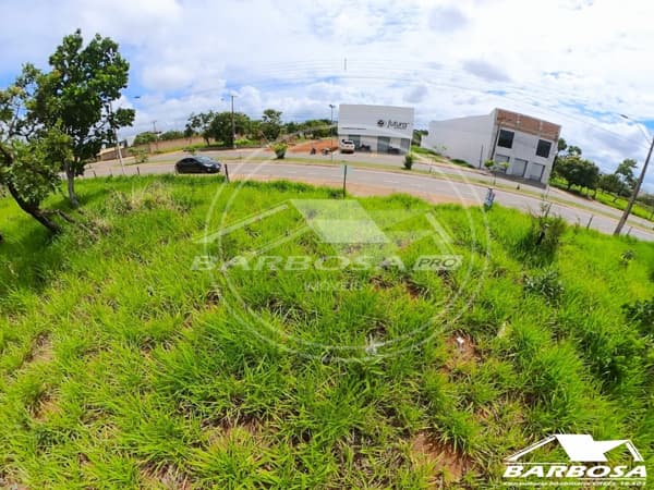Lote com 720 metros em Avenida Comercial para venda Calda Novas