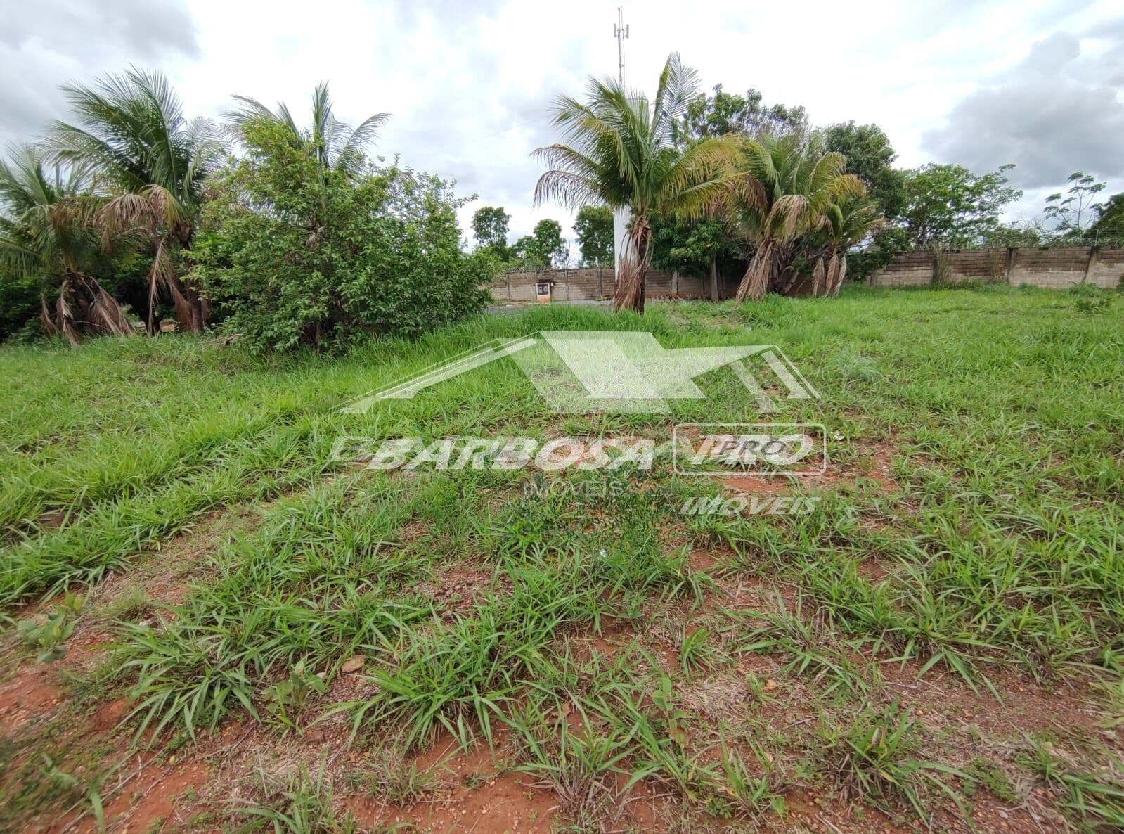 Lotes em condomínio Marinas de Caldas para venda em Caldas Novas