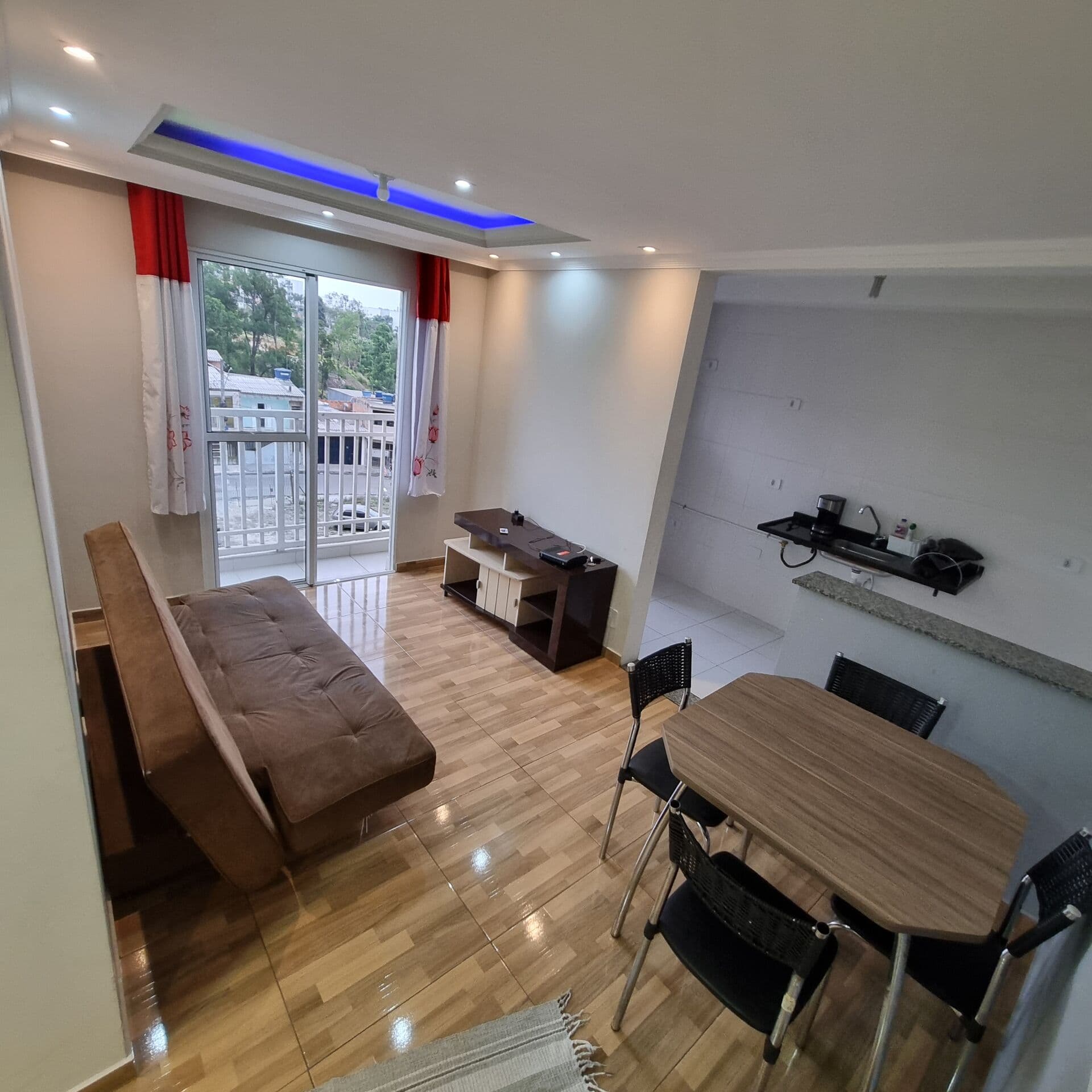 Apartamento Pronto pra Morar / Elevador / Aceita Financiamento / Lazer.