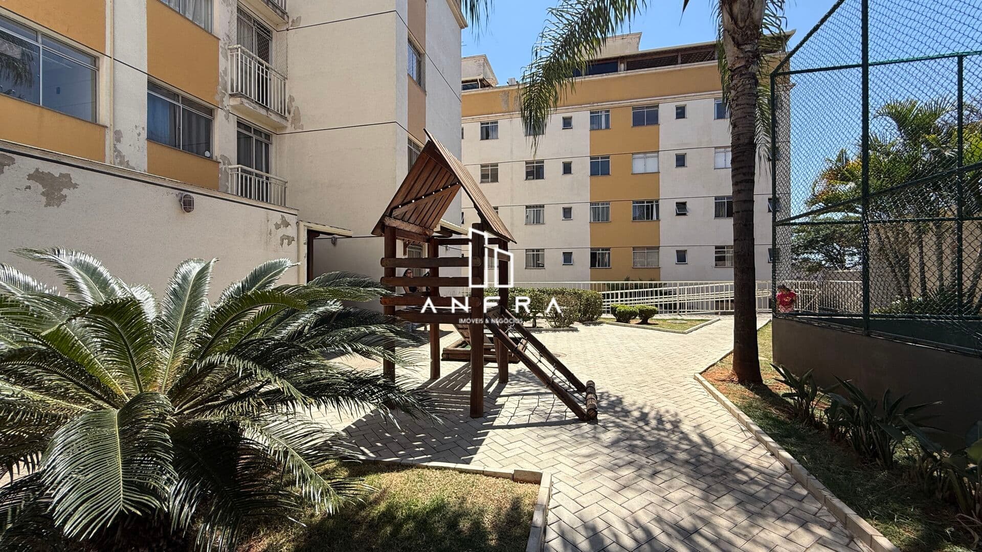 Apartamento 3 Qts com suíte no Diamante (Barreiro)