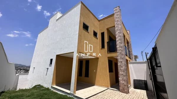 Casa com espaço gourmet no Masterville