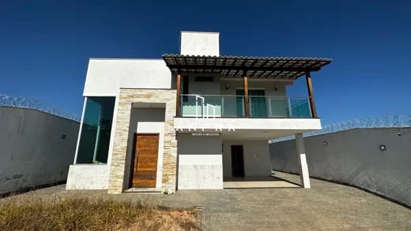 Casa 4 Qts com área gourmet | Alto padrão em Esmeraldas