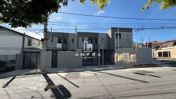 Casa com 2 Suites com uma vaga de garagem no bairro Tirol (Barreiro)