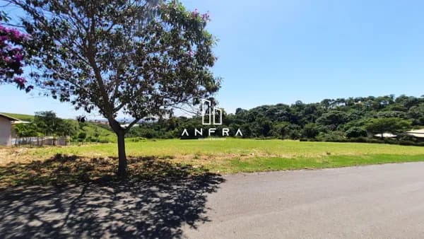 Lote no Serra dos Bandeirantes