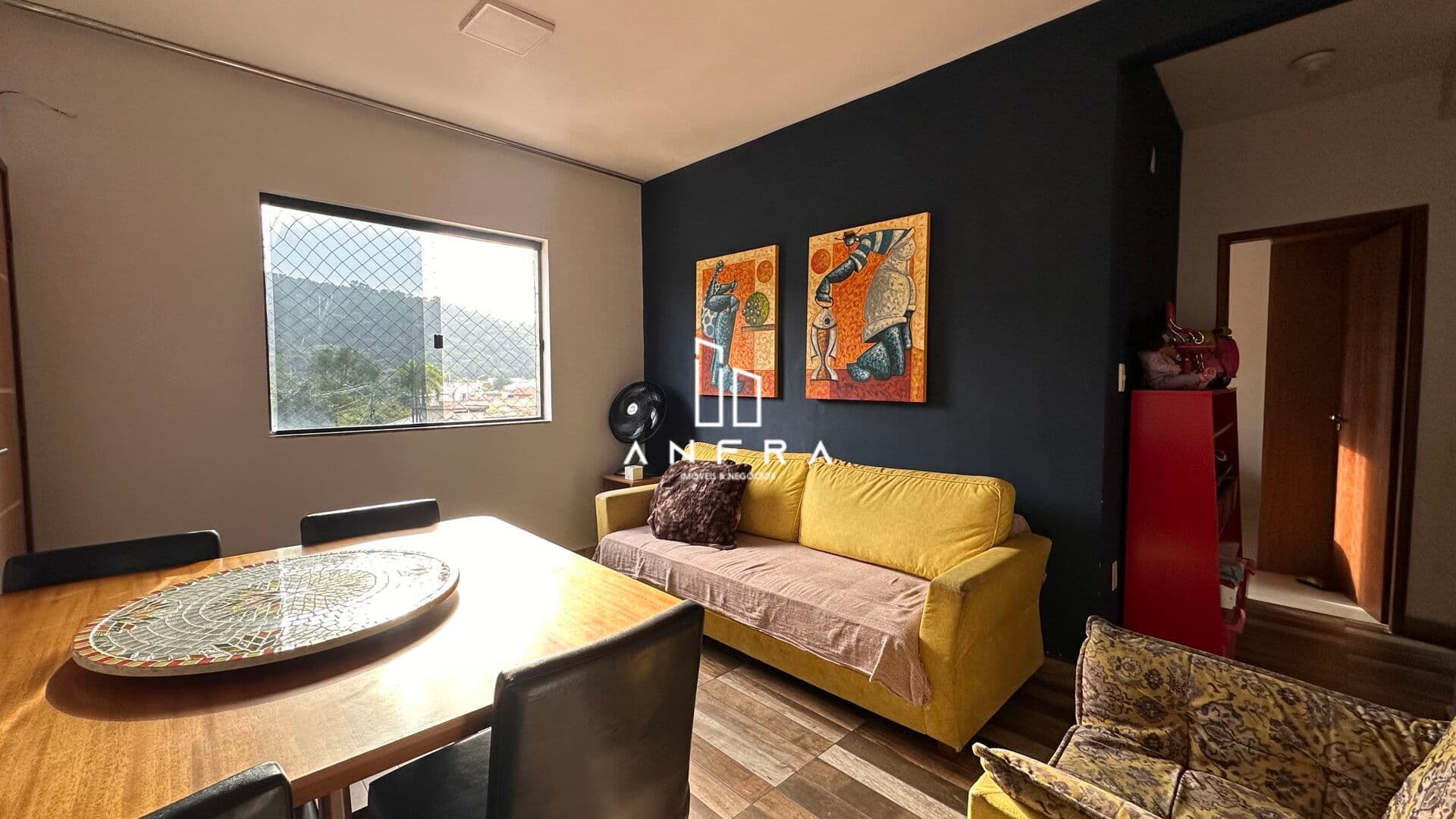 Apartamento planejada, sendo 3 Qts e 2 vagas no Santa Rosa, em Sarzedo