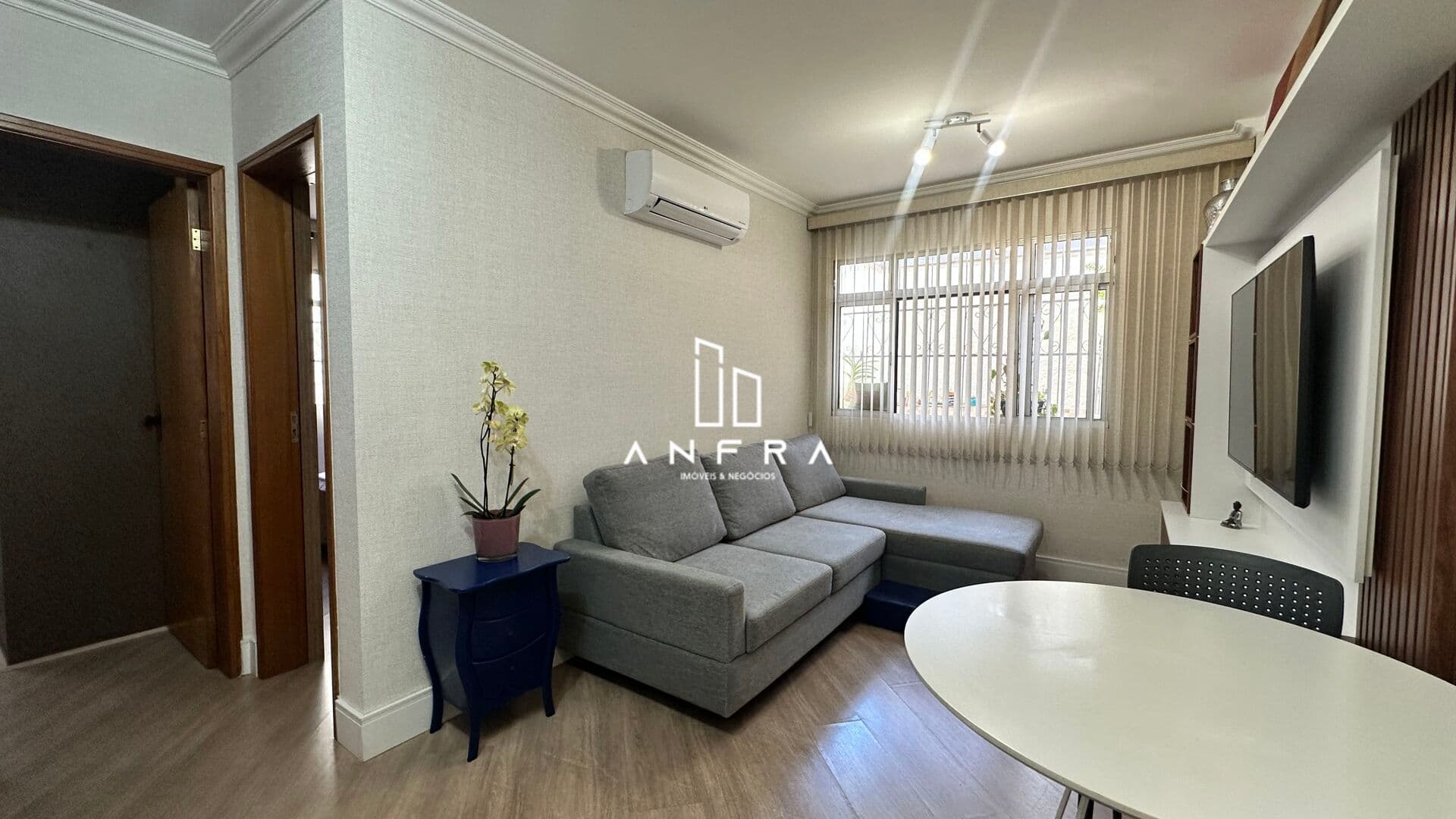 Apartamento privativo com espaço gourmet no Milionários (Barreiro)