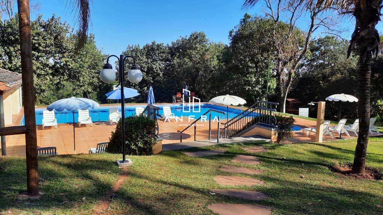 Terreno 1000m² no Condomínio Serra dos Bandeirantes