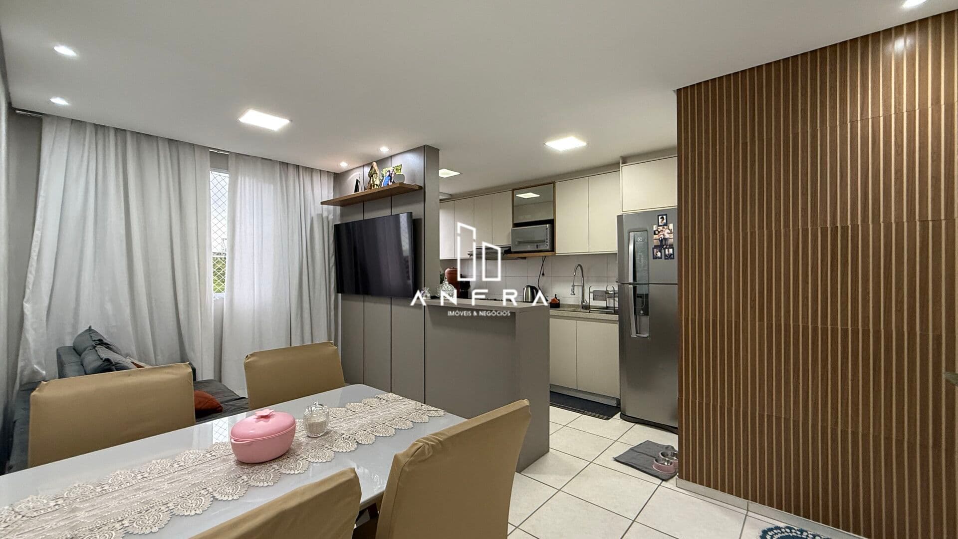 Apartamento 2 Qts todo reformado no Jardim Riacho