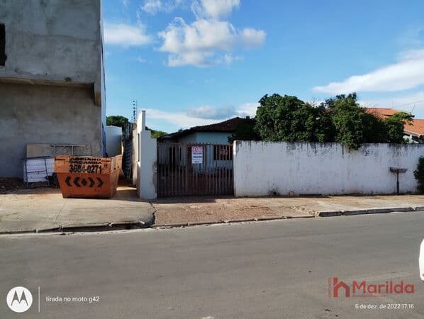 Casa em Várzea Grande - Centro