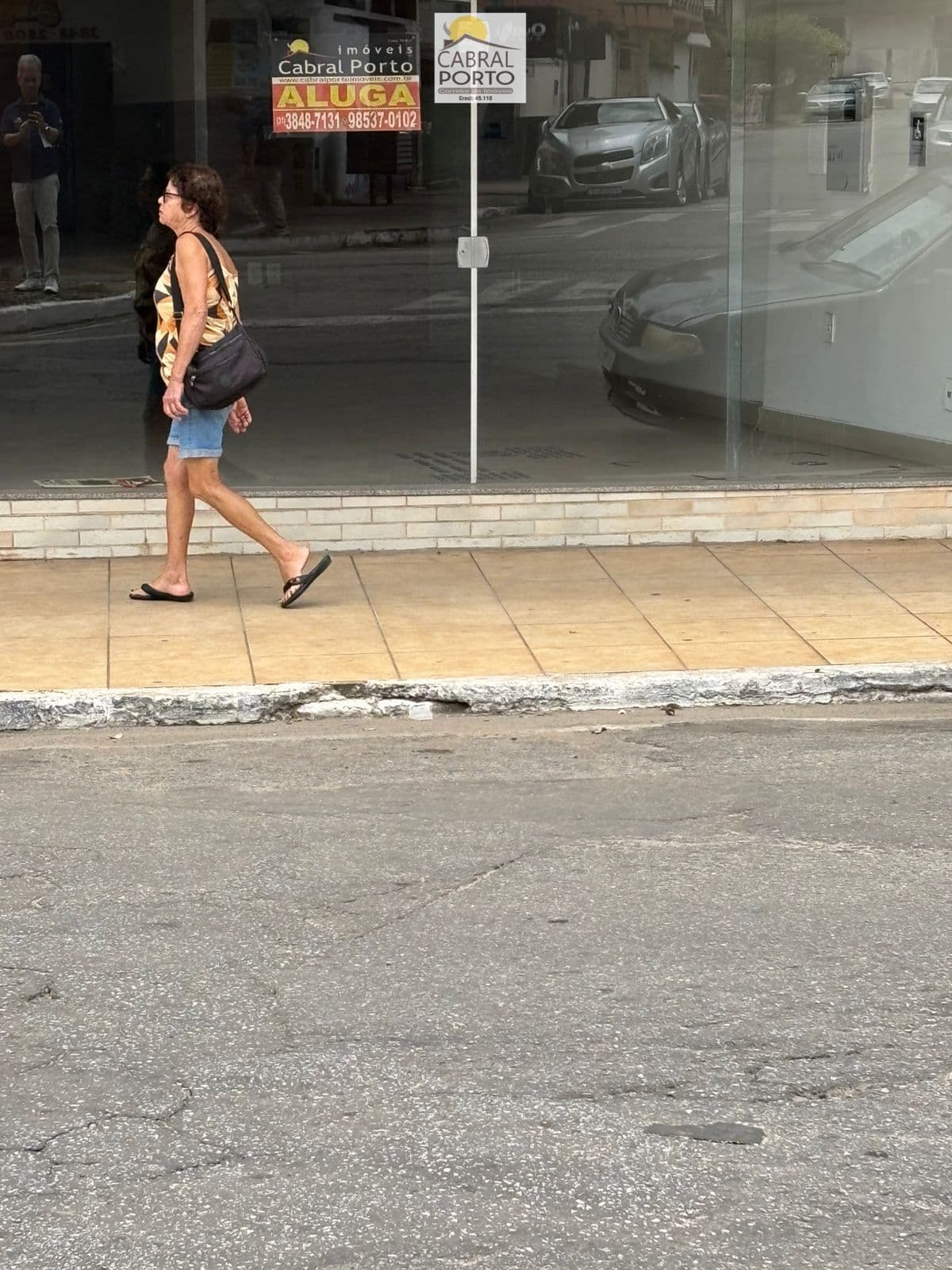 🏢 Loja Comercial para Alugar no Centro de Timóteo