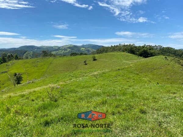 SÍTIO COM VISTA PARA O MAR E LAGOA 300.000 m2