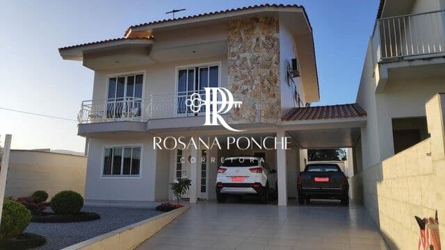 Linda Casa no Centro da Palhoça/SC