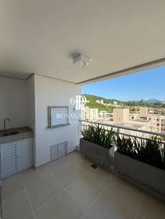 Apartamento mobiliado com 3 dormitórios, sendo 1 suíte e 2 vagas em Bela Vista, São José/SC