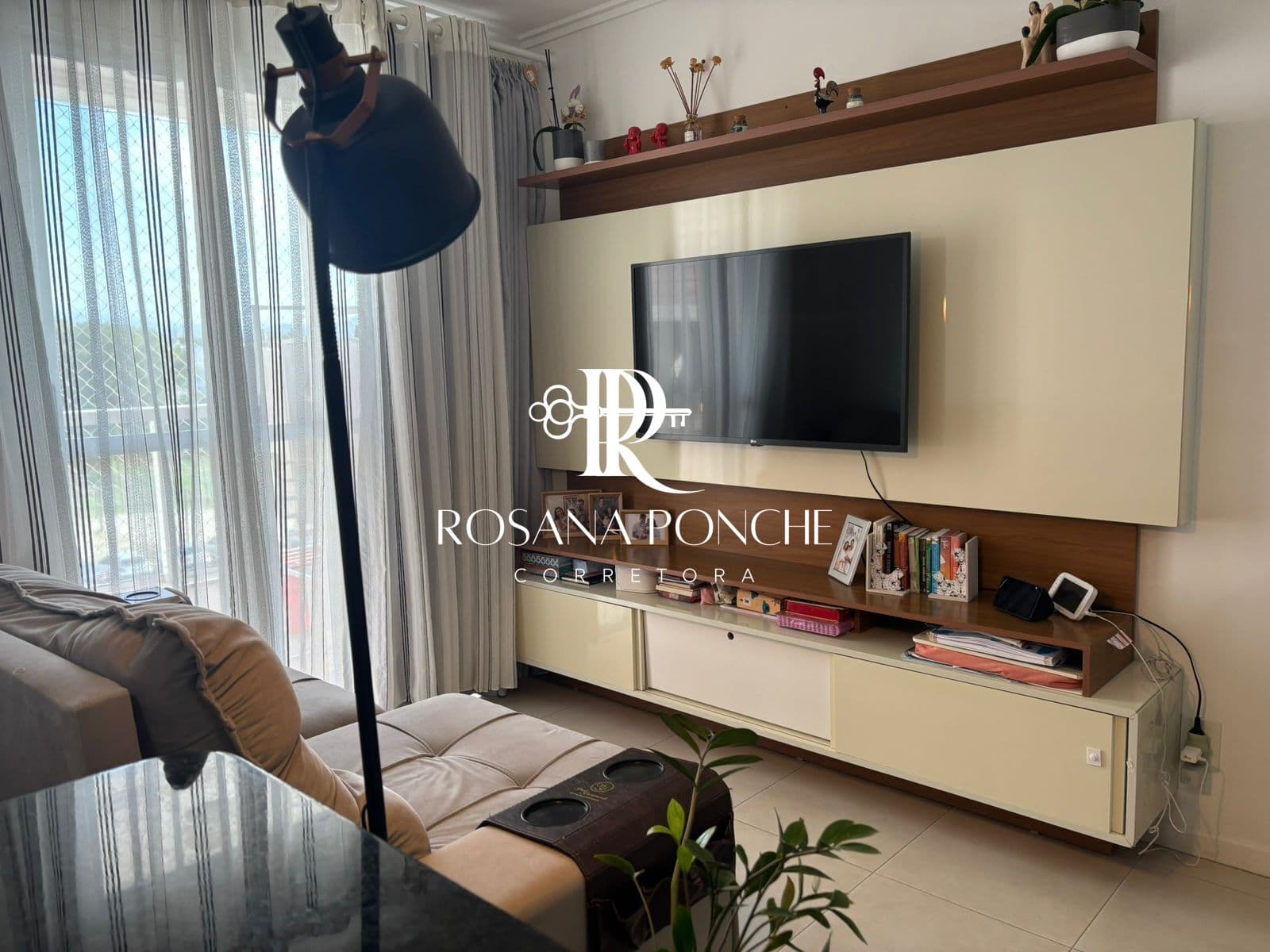 Apartamento 3 quartos sendo 1 suíte semi-mobiliado, com infra completa no melhor Bairro da Palhoça