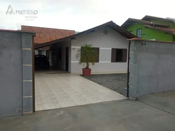 Casa em Joinville - Adhemar Garcia