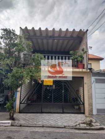 SOBRADO com 2 dorms. na Vl. Nova Paulicéia