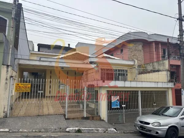 IMÓVEL COM 2 CASAS E GARAGEM PARA 3 VEÍCULOS na VILA EMA