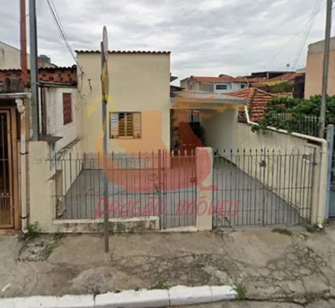 CASA TÉRREA NA VILA Ema c/ 3 Dorms.