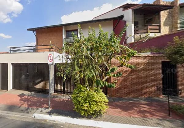 SOBRADO ALTO PADRÃO com 3 dorms. sendo 1 suíte na Vila Alpina