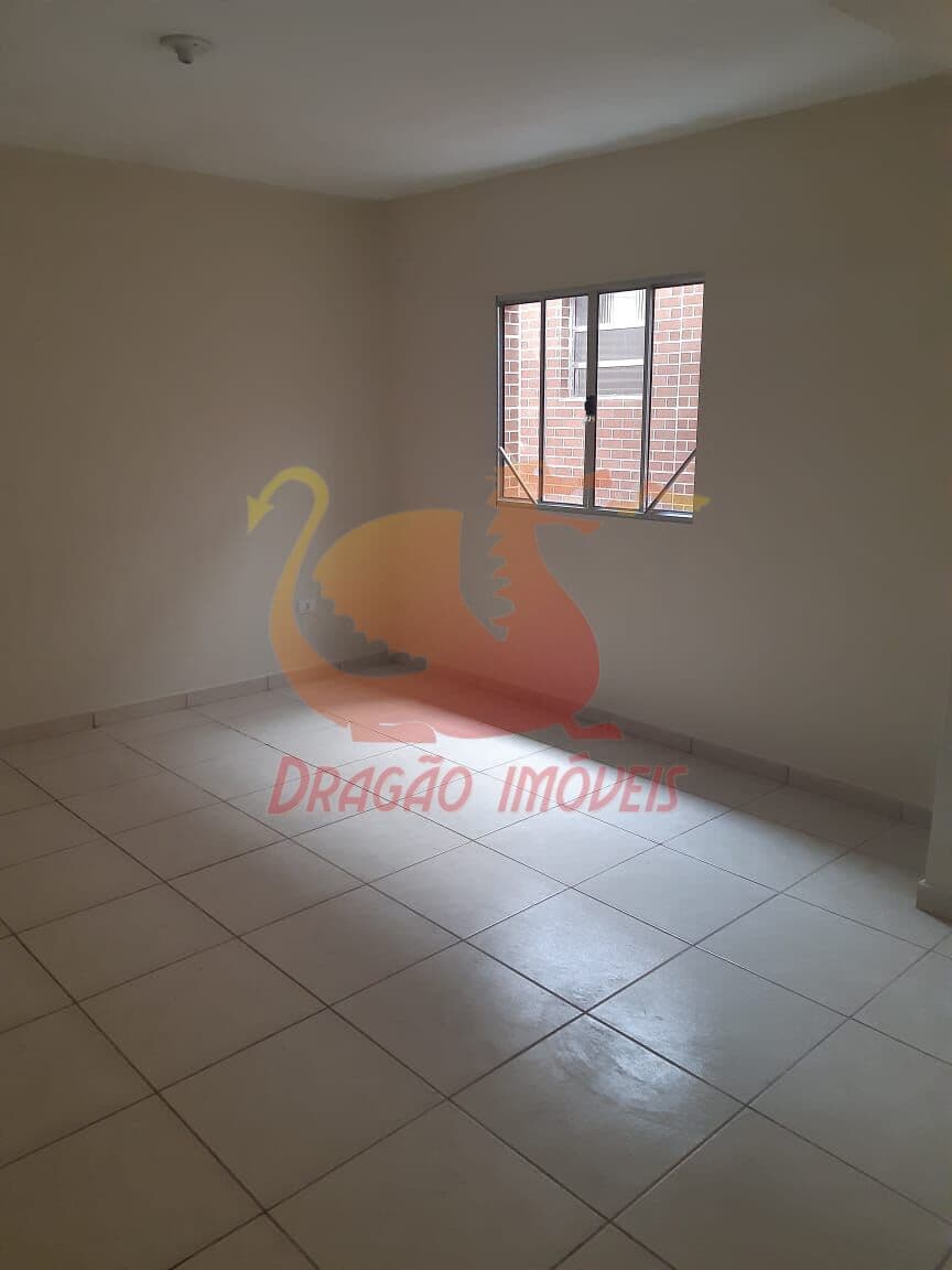 CASA com 3 moradias para RENDA