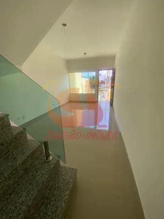 SOBRADO NOVO SEMI PRONTO