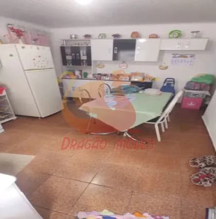 CASA ANTIGA na Vila Ivg, São Paulo/SP