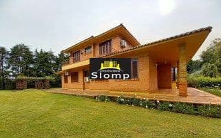 Casa Alto Padrão
