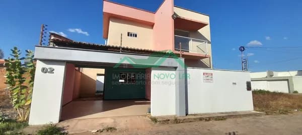 RESIDENCIA - Duplex na Rua das Goaibeiras, Nova Caxias