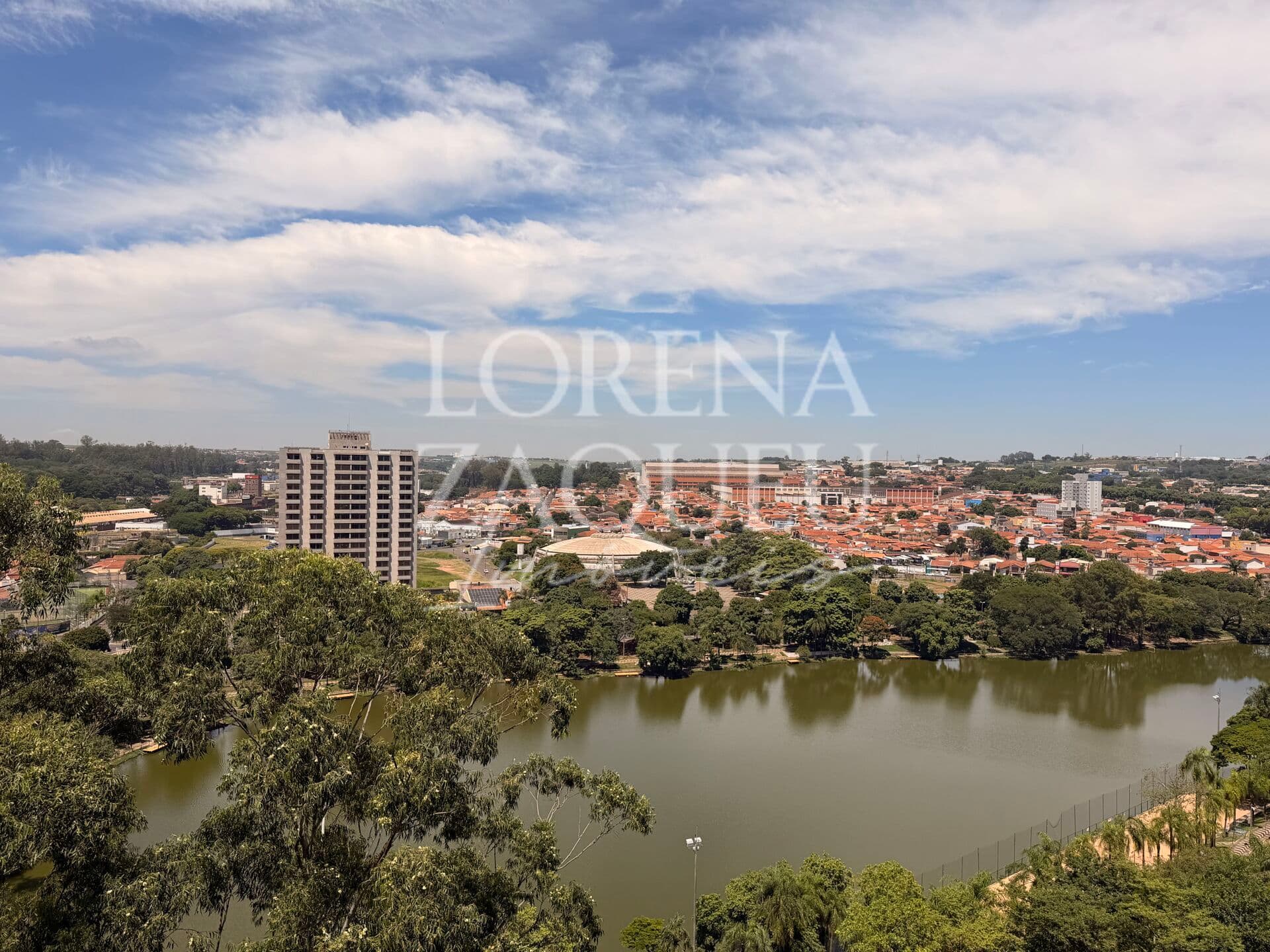 Apartamento amplo no Centro de Araras/SP
