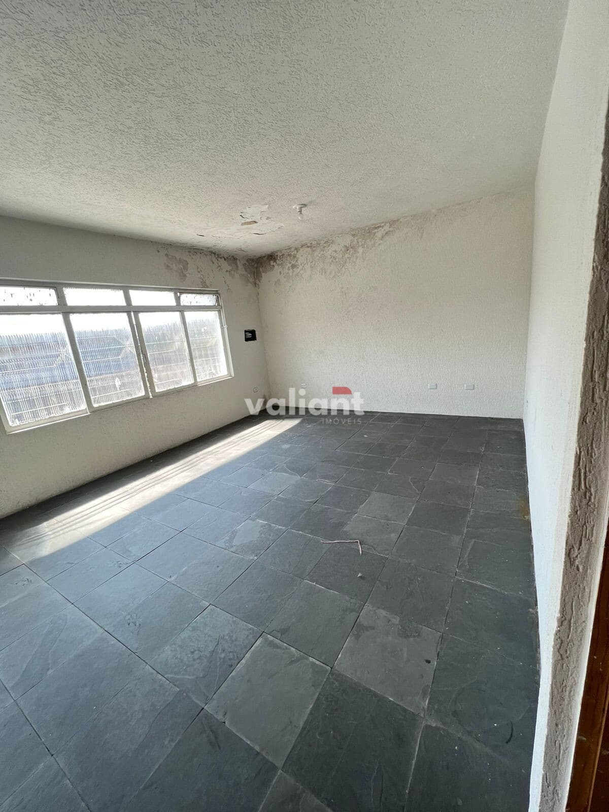 Sala Comercial em frente aos CORREIOS