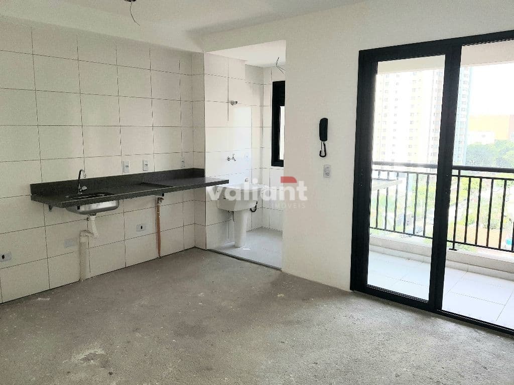Apto 42m² com 02 dormitórios, varanda gourmet, 01 vaga e próximo ao metrô. Tatuapé/SP