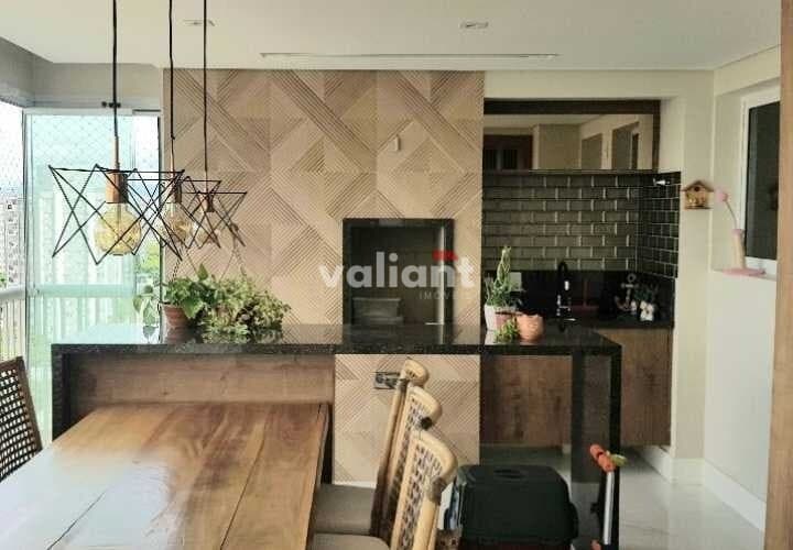 Apartamento 131m² 3 suítes 2 vagas no Tatuapé/SP
