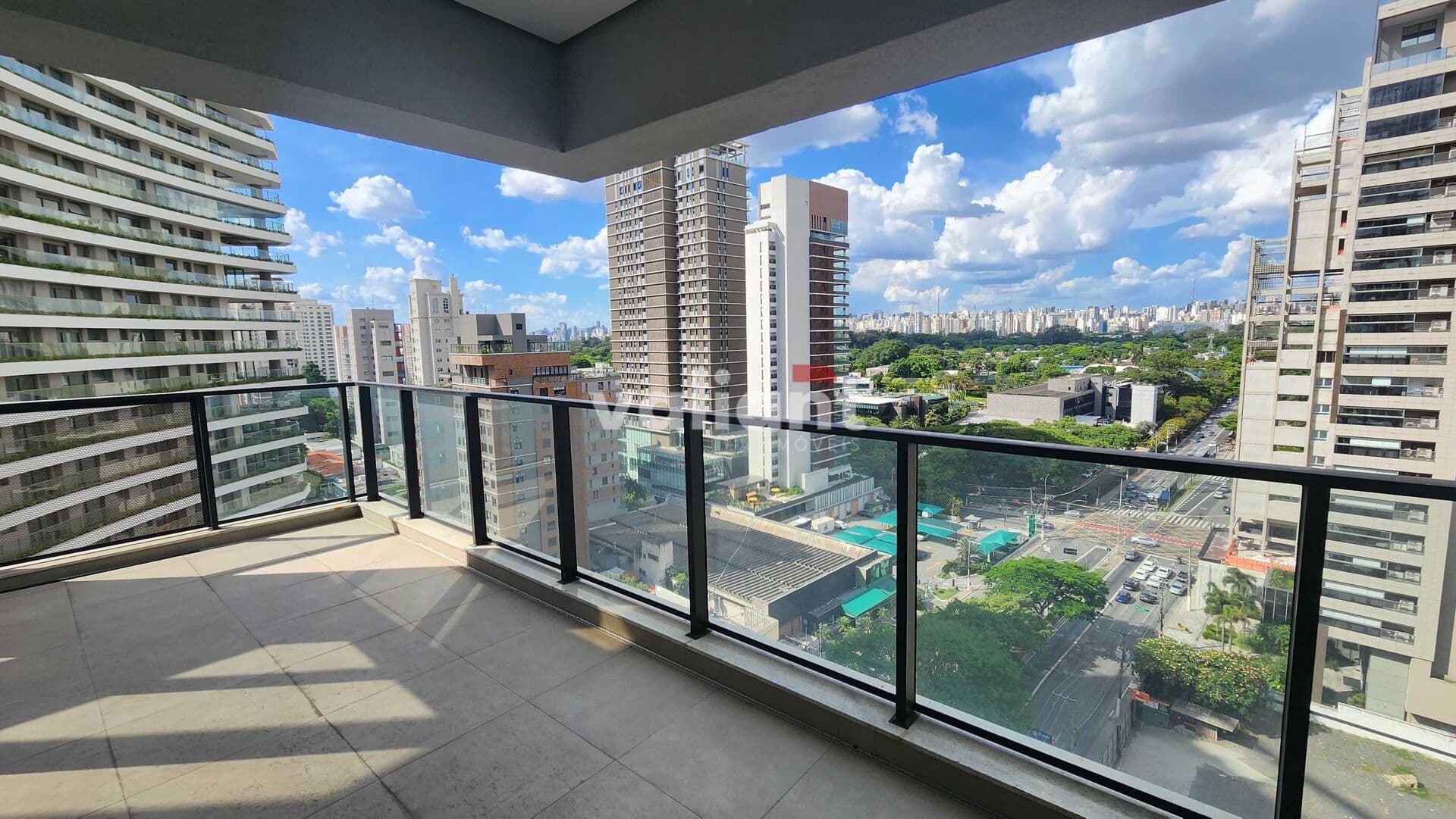 Duplex em Moema | Venda | 104m² | 2 suítes