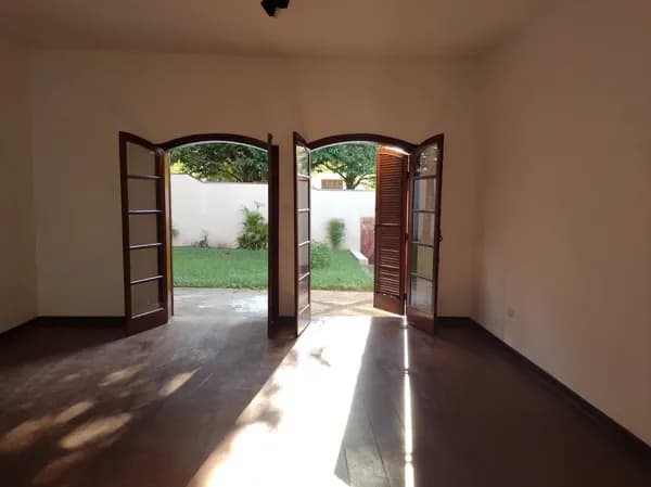 Casa em Campinas - Cidade Universitária