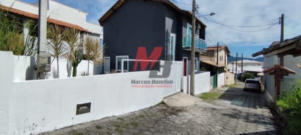 Casa em Condomínio Cisne Branco
